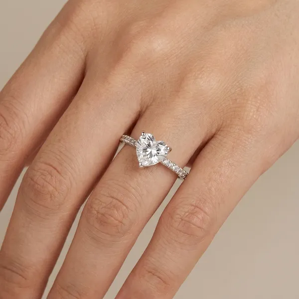 White_Brass_Premium_And_Elegant_Rings_For_Women