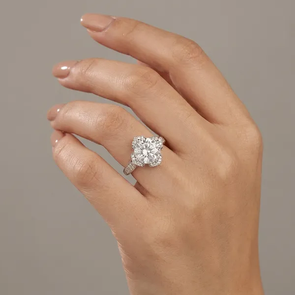 White_Brass_Premium_And_Elegant_Rings_For_Women
