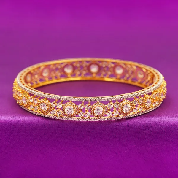 Yellow_Brass_Premium_And_Elegant_Bangle_For_Women