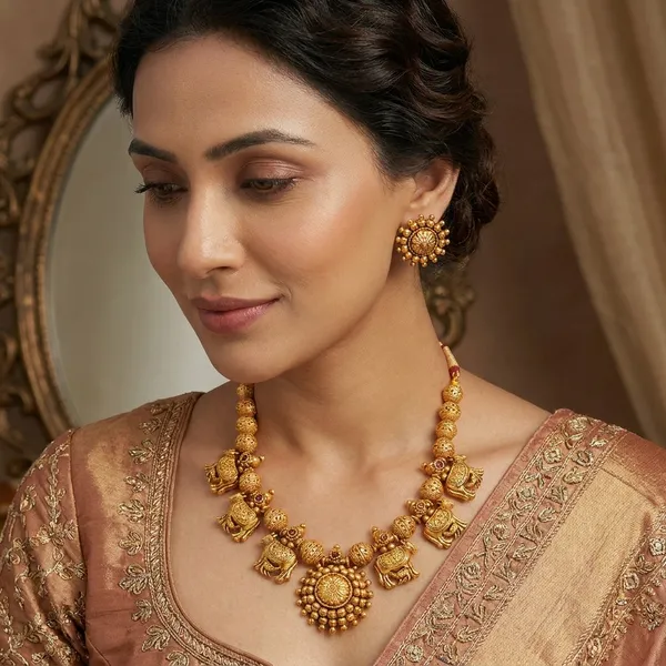 Yellow_Brass_Premium_And_Elegant_Necklace__For_Women