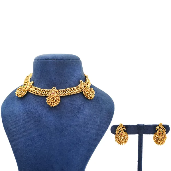 Yellow_Brass_Premium_And_Elegant_Necklace__For_Women