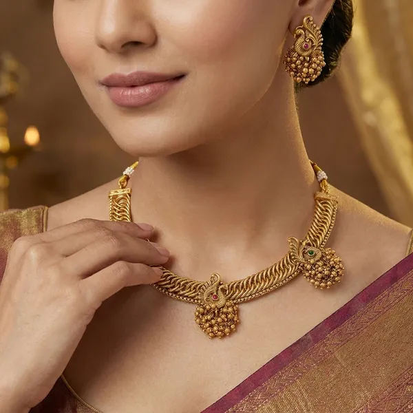 Yellow_Brass_Premium_And_Elegant_Necklace__For_Women