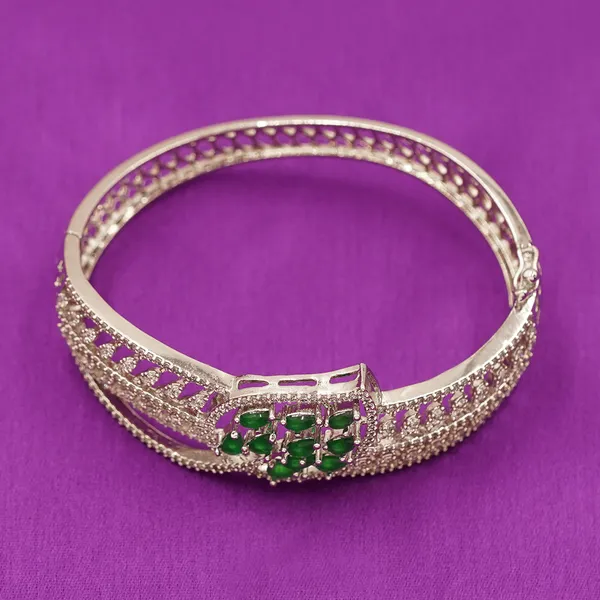 White_Brass_Premium_And_Elegant_Bangle_For_Women