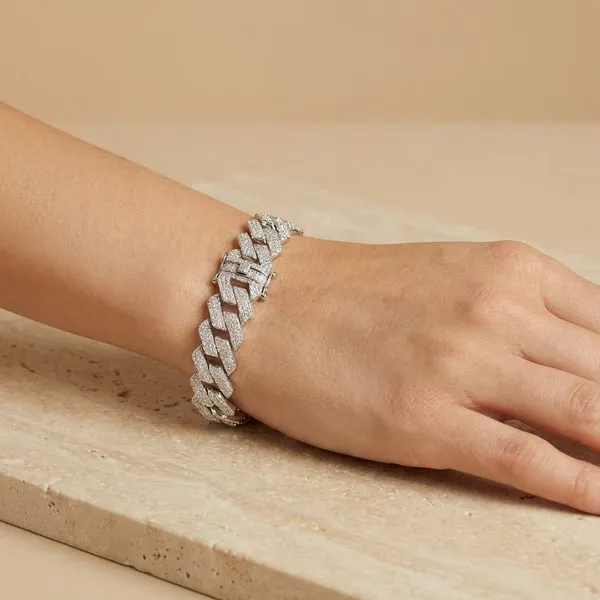 White_Brass_Premium_And_Elegant_Bracelet_For_Women