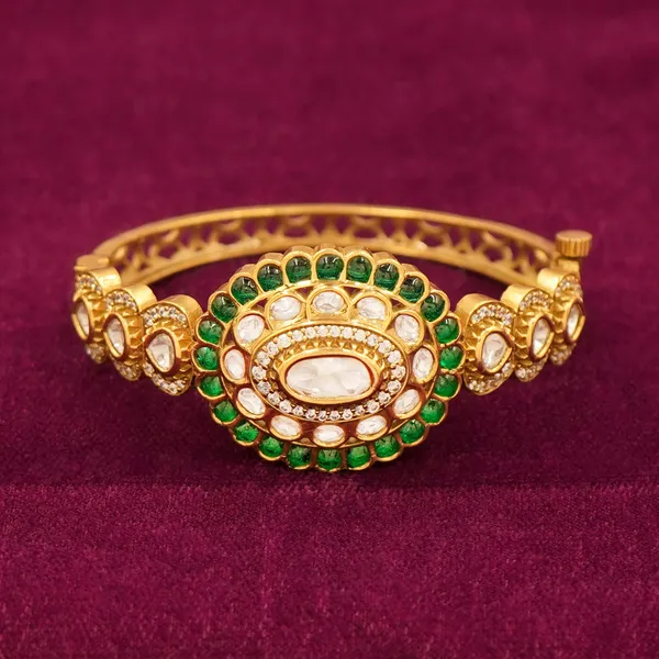 Yellow_Brass_Premium_And_Elegant_Bangle_For_Women
