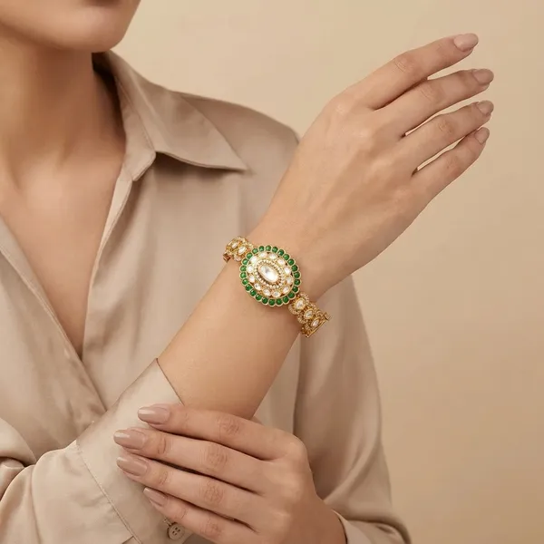 Yellow_Brass_Premium_And_Elegant_Bangle_For_Women