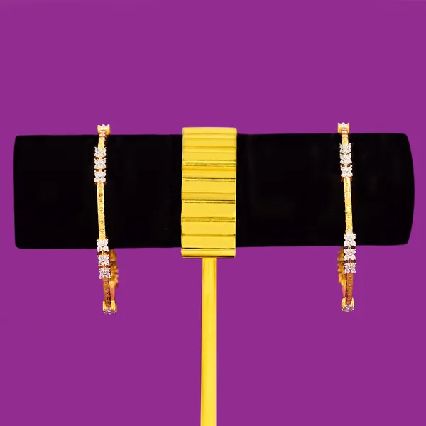 Yellow_Brass_Premium_And_Elegant_Bangle_For_Women