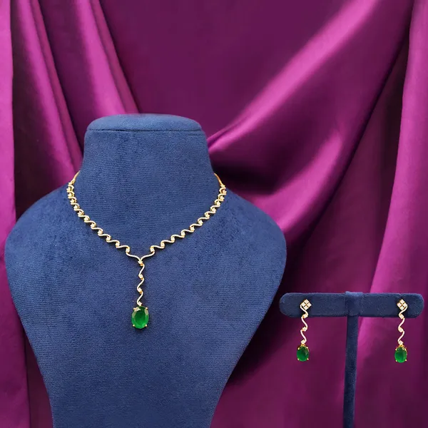 Golden_And_Green_Brass_Premium_And_Elegant_Necklace__For_Women