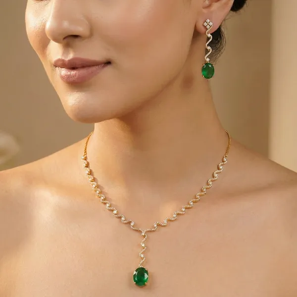 Golden_And_Green_Brass_Premium_And_Elegant_Necklace__For_Women