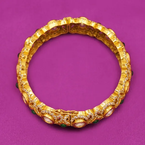 Yellow_And_Green_Brass_Premium_And_Elegant_Bangle_For_Women