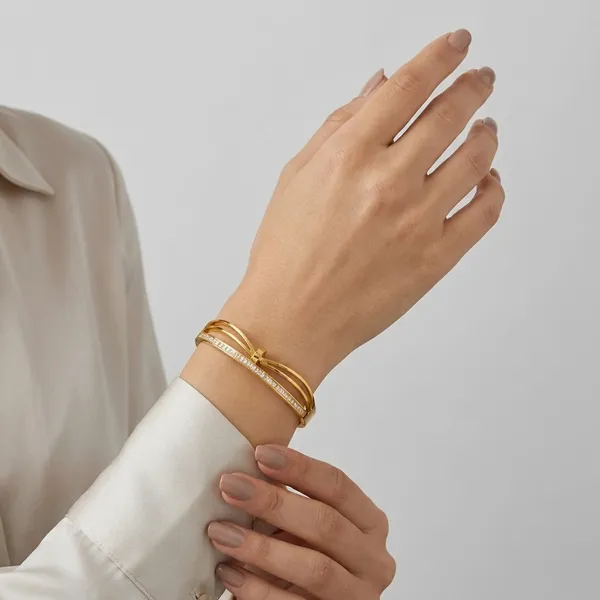 Yellow_Brass_Premium_And_Elegant_Bangle_For_Women