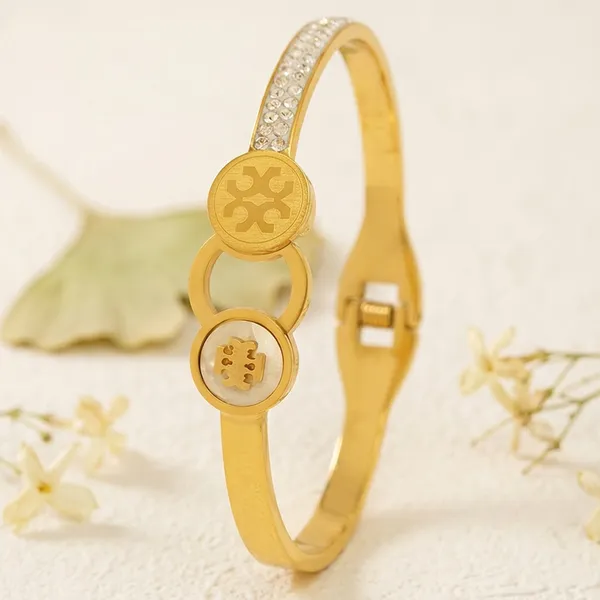 Yellow_Brass_Premium_And_Elegant_Bangle_For_Women