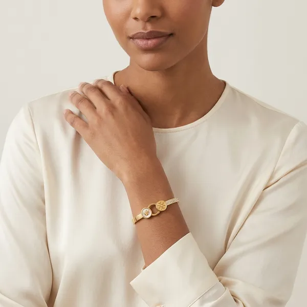 Yellow_Brass_Premium_And_Elegant_Bangle_For_Women