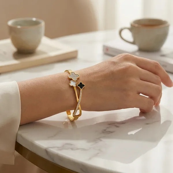 Yellow_Brass_Premium_And_Elegant_Bangle_For_Women