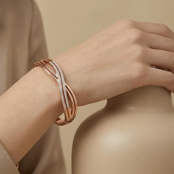 Rose_Gold_Brass_Premium_And_Elegant_Bangle_For_Women