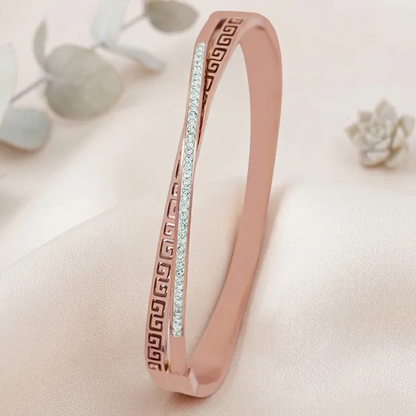 Rose_Gold_Brass_Premium_And_Elegant_Bangle_For_Women