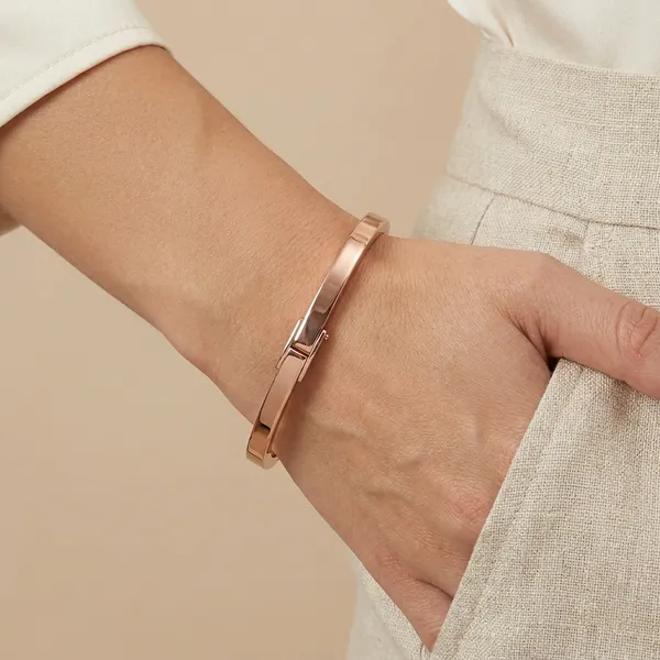 Rose_Gold_Brass_Premium_And_Elegant_Bangle_For_Women