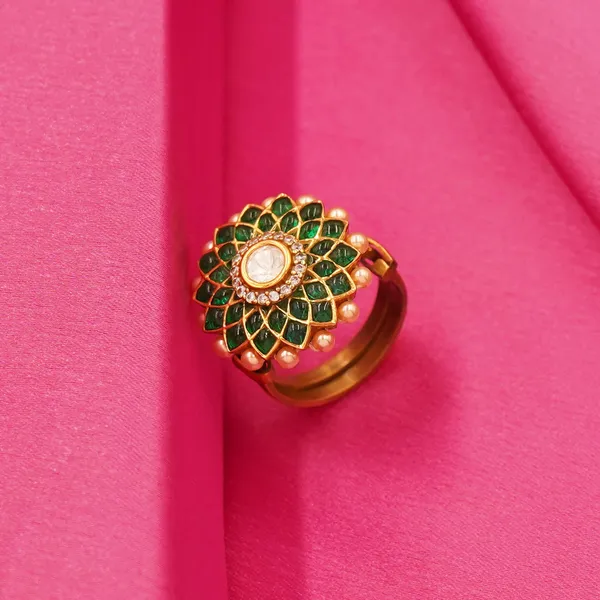 Yellow_Brass_Premium_And_Elegant_Rings_For_Women