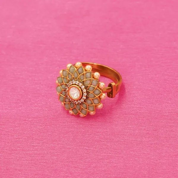 Yellow_Brass_Premium_And_Elegant_Rings_For_Women