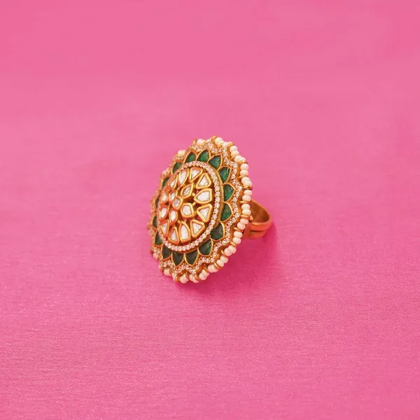 Yellow_Brass_Premium_And_Elegant_Rings_For_Women