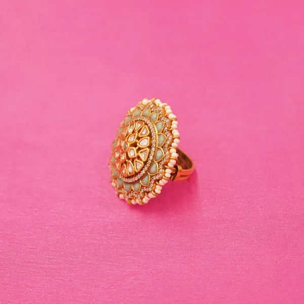Yellow_Brass_Premium_And_Elegant_Rings_For_Women