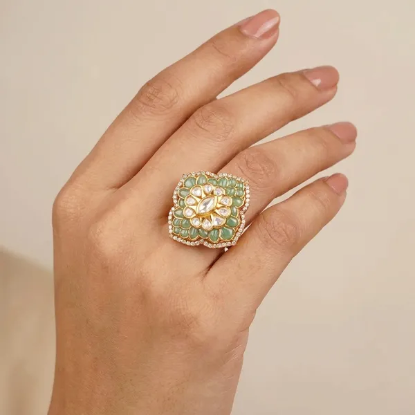 Yellow_Brass_Premium_And_Elegant_Rings_For_Women