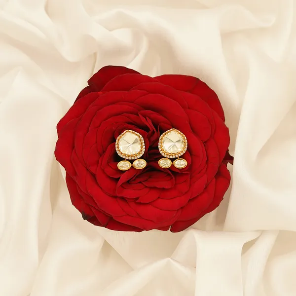 Yellow_Brass_Premium_And_Elegant_Earrings_For_Women