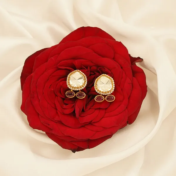 Yellow_Brass_Premium_And_Elegant_Earrings_For_Women
