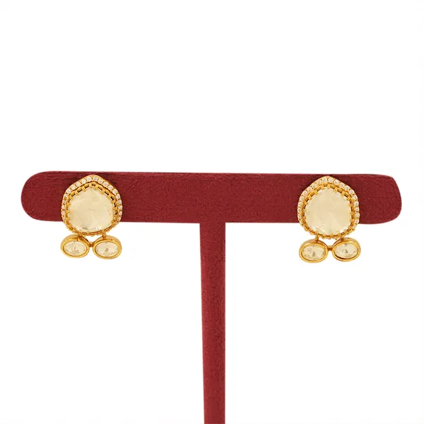 Yellow_Brass_Premium_And_Elegant_Earrings_For_Women