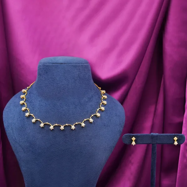 Gold_Brass_Premium_And_Elegant_Necklace__For_Women