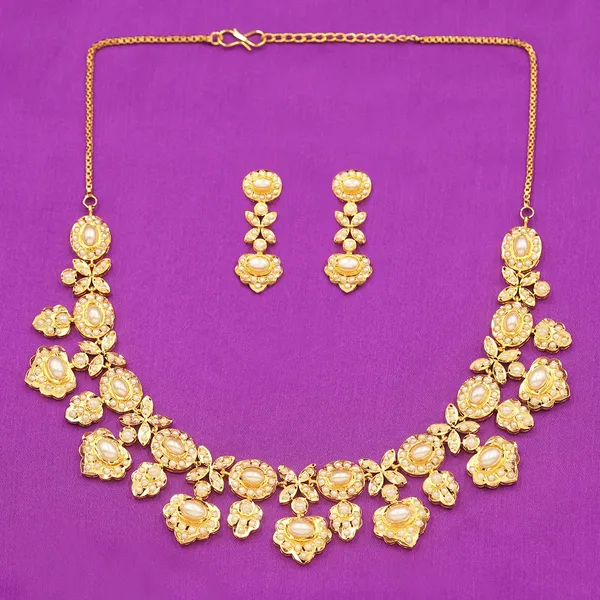 Yellow_Brass_Premium_And_Elegant_Necklace__For_Women