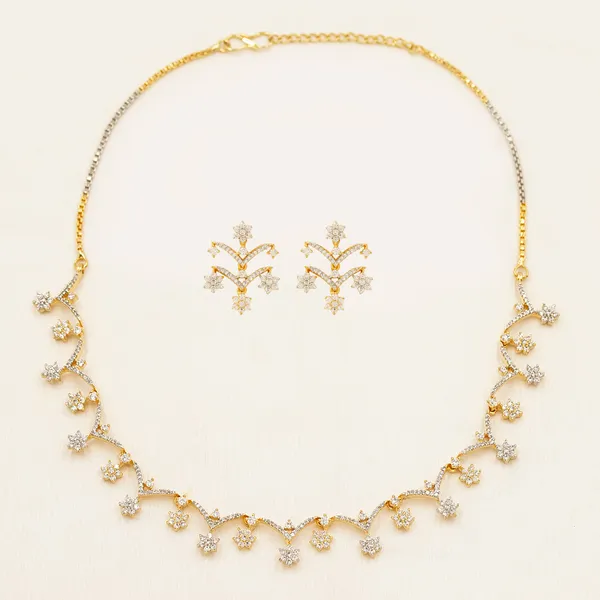 Yellow_Brass_Premium_And_Elegant_Necklace__For_Women