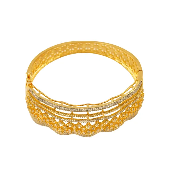 Yellow_Brass_Premium_And_Elegant_Bangle_For_Women