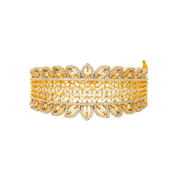 Yellow_Brass_Premium_And_Elegant_Bangle_For_Women
