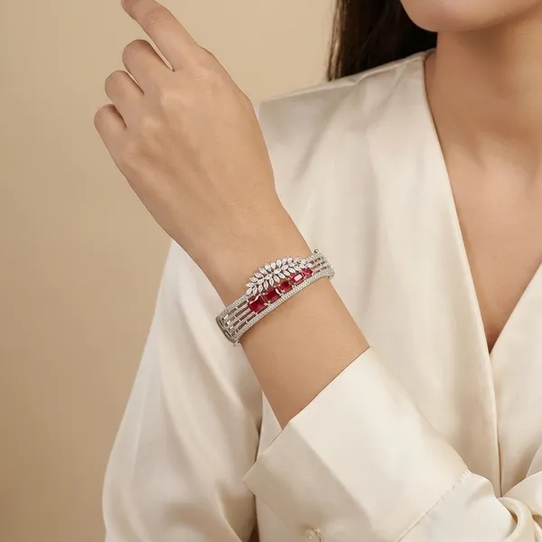 White_Brass_Premium_And_Elegant_Bangle_For_Women