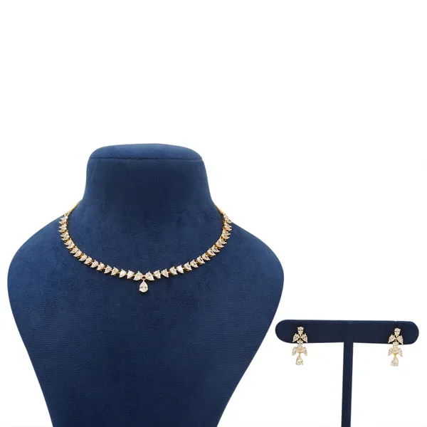 Yellow_Brass_Premium_And_Elegant_Necklace__For_Women