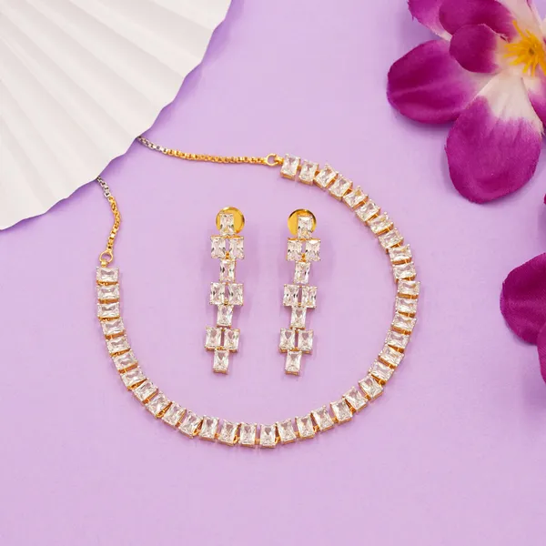 Yellow_Brass_Premium_And_Elegant_Necklace__For_Women