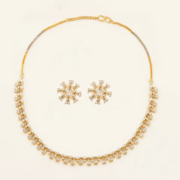 Yellow_Brass_Premium_And_Elegant_Necklace__For_Women
