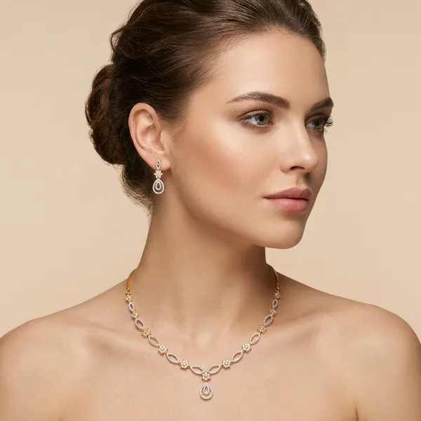 Yellow_Brass_Premium_And_Elegant_Necklace__For_Women