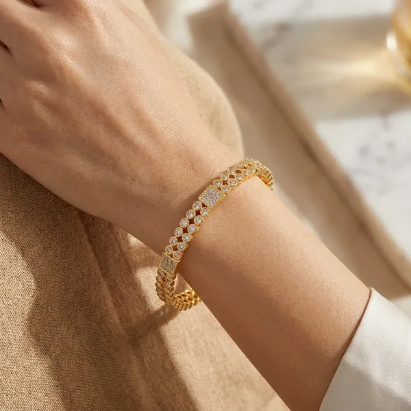 Yellow_Brass_Premium_And_Elegant_Bangle_For_Women