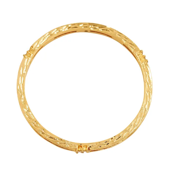 Yellow_Brass_Premium_And_Elegant_Bangle_For_Women