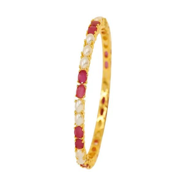 Yellow_Brass_Premium_And_Elegant_Bangle_For_Women