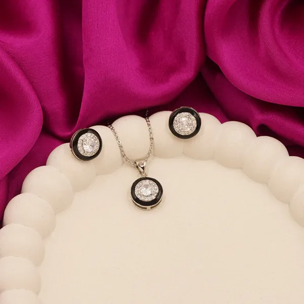 White_Brass_Premium_And_Elegant_Necklace__For_Women
