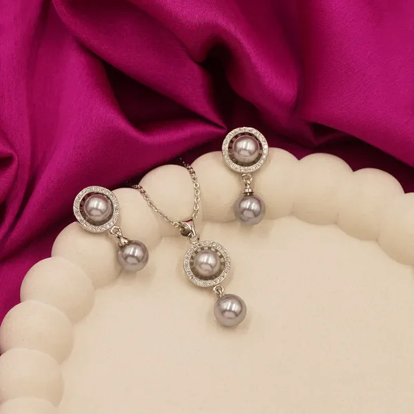 White_Brass_Premium_And_Elegant_Necklace__For_Women