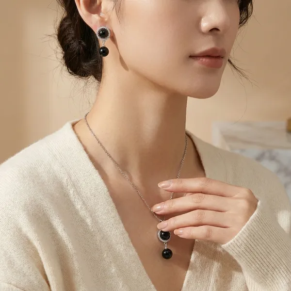 White_Brass_Premium_And_Elegant_Necklace__For_Women