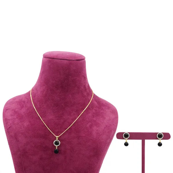 Yellow_Brass_Premium_And_Elegant_Necklace__For_Women