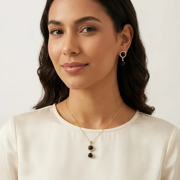 Yellow_Brass_Premium_And_Elegant_Necklace__For_Women