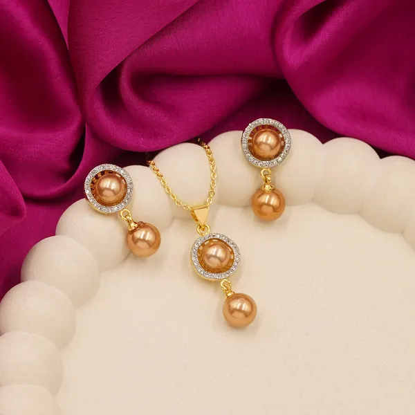 Yellow_Brass_Premium_And_Elegant_Necklace__For_Women