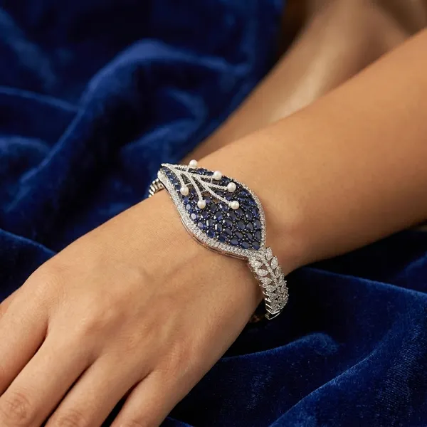 Blue_And_White_Brass_Premium_And_Elegant_Bangle_For_Women