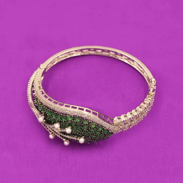 Green_And_White_Brass_Premium_And_Elegant_Bangle_For_Women